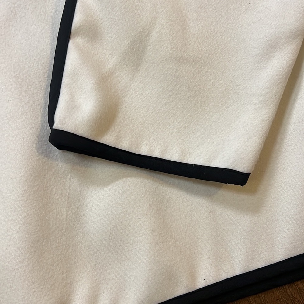 Black and white floral print jacket size M - Picture 5 of 8